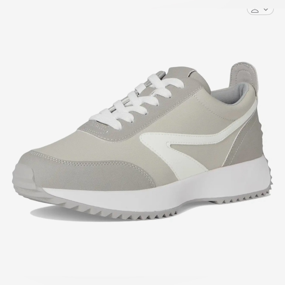NWT - Women’s Dolce Vita “Bynx” Sneakers 2Tone with shoe lace- Taupe White -8.5 - Picture 2 of 9